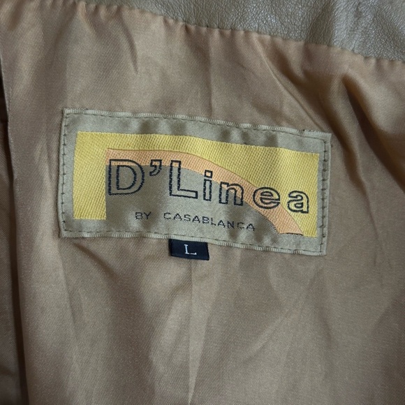 D’Linea Women's Vintage 80’s Tan Batwing Leather Jacket w/ Shoulder Padding - Picture 7 of 9